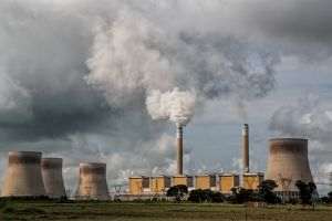 Pakistanul, ţară afectată de inundaţii, face eforturi pentru a proteja o centrală electrică ce deserveşte milioane de locuitori