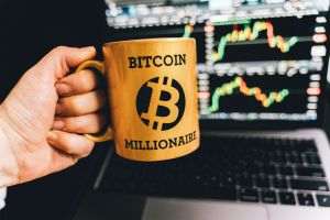 "Anii cu dobânzi zero au distrus structura economică şi au creat bule precum Bitcoin"