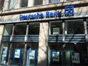 "Fed-ul va creşte dobânda la 5%, pentru a controla inflaţia"