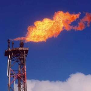 ONG-uri de mediu iniţiază acţiuni legale împotriva clasificării gazului natural drept o sursă sustenabilă de energie