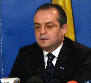Boc: Împrumutul extern are caracter preventiv, România neavând nevoie "disperată" de bani
