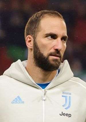 Higuain şi-a anunţat retragerea din fotbal