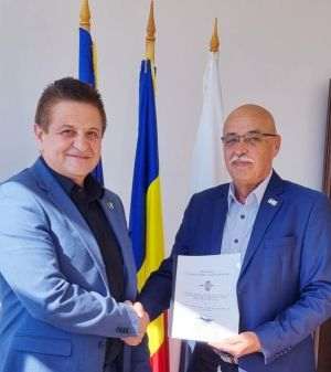 Ceronav şi Clubul Amiralilor încheie un parteneriat pentru promovarea securităţii maritime