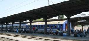 ARF cumpără 16 locomotive noi pentru trenurile de călători