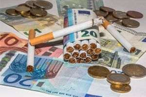 Piaţa globală a tutunului va depăşi 260 miliarde dolari până în 2027