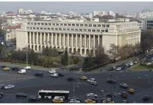"Consumul de energie electrică la Palatul Victoria a fost redus, în primele 8 luni, cu aproximativ 200.000 kwh"
