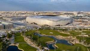 Stadionul Education City va găzdui opt meciuri în timpul Cupei Mondiale FIFA, cu şase meciuri din grupe şi două meciuri eliminatorii. (Sursa foto: https://www.fifa.com/fifaplus/en/articles/education-city-stadium)