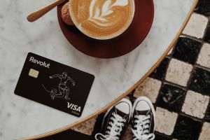 De Black Friday, 8 români din 10 se aşteaptă să găsească produse reduse cu cel puţin 30% 