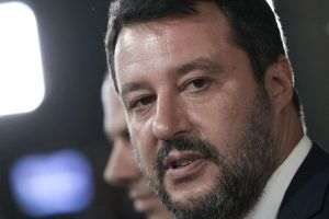 "A venit momentul să fie oprite călătoriile organizate pentru migranţi prin Mediterană"