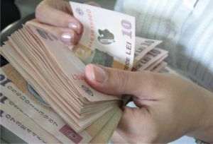 Consiliul Naţional Tripartit discută valoarea salariului minim pentru anul viitor