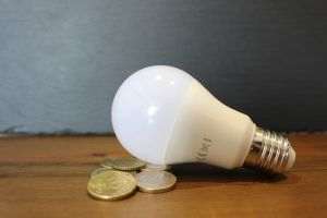 "Discutăm de două calupuri de ajutor pentru plata facturilor la energie"