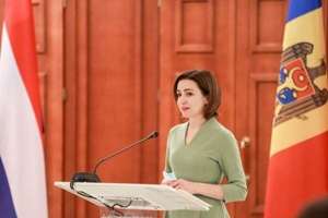 "Preşedintele Macron a reuşit să transforme relaţia moldo-franceză în prioritate"