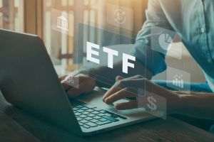 Investiţii pe burse la îndemâna tuturor, indiferent de valoarea economiilor 