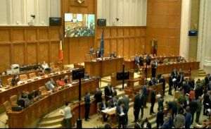 Comisiile de buget trebuie să dea raport cu privire la revocarea din funcţia de la CCR a lui Niculae Bădălău