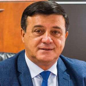 Parlamentul a votat pentru revocarea din funcţie a lui Niculae Bădălău de la Curtea de Conturi