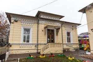 O grădiniţă, veche de un secol, modernizată cu fonduri europene