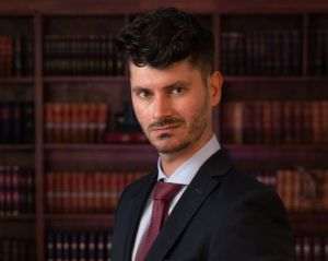 "Dosarul electronic ne uşurează mult activitatea"
