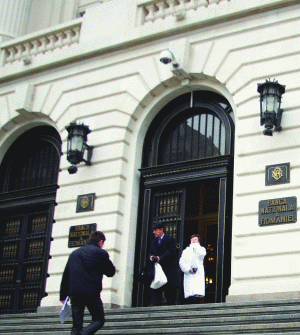 Băncile se vor putea bucura de câteva sute de milioane de euro în plus.