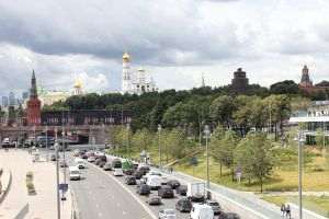 Vânzările auto din Rusia au scăzut cu aproape 60% anul trecut