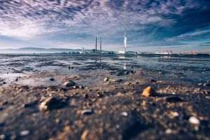 Oceanele "fierb", marile oraşe se "sufocă"