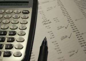 ANAF verifică toate companiile din energie care ar trebui să plătească taxa de solidaritate
