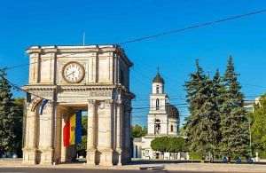 "Nu suntem pregătiţi pentru aderarea la NATO"