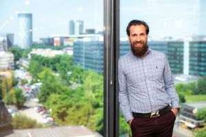 tbi bank şi easySales lansează un parteneriat strategic