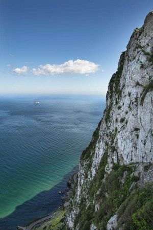 Gibraltarul acuză Spania că a încălcat suveranitatea britanică