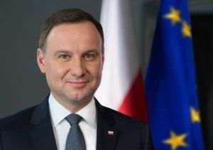 Andrzej Duda vrea revizuirea unui proiect de lege judiciară, necesară pentru deblocarea fondurilor europene 