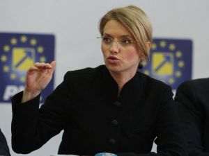 "Aşteptăm, în continuare, să aflăm ce se întâmplă cu acea taxare pentru OMV Petrom"