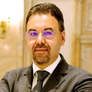 "Schimbările climatice, dezastrele naturale şi impactul acestora asupra economiei"