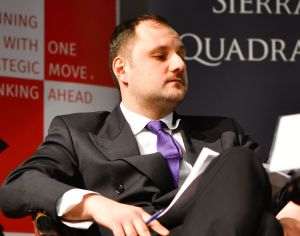 "Susţin reinserţia în legislaţia naţională a instituţiei retractului litigios"