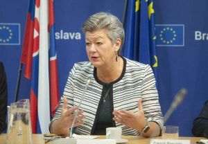 "România şi Bulgaria pot conta pe sprijinul Comisiei Europene pentru aderarea la Schengen"