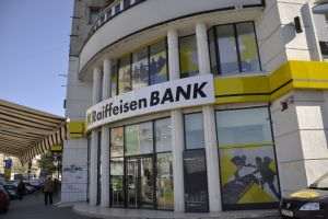 Raiffeisen Bank creşte dobânzile la depozite