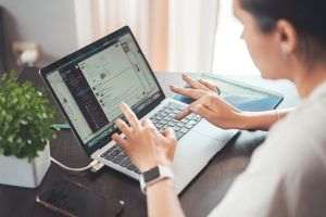 PwC România: Piaţa locală a atins o valoare a tranzacţiilor de 5,4 miliarde de euro