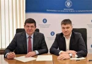 Costel Fotea, preşedintele CJ Galaţi şi Alexandru Marcel Stoica, secretar de stat în Ministerul Dezvoltării