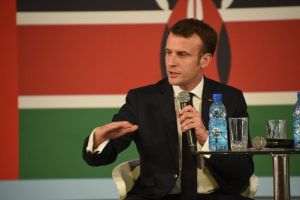 Macron apreciază că manifestanţiile "nu au legitimitate" în faţa "poporului care se exprimă prin aleşi"