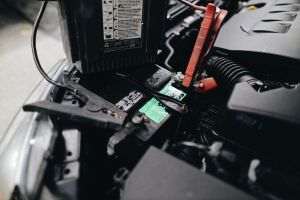 O baterie uşor lovită înseamnă daună totală pentru automobilele electrice
