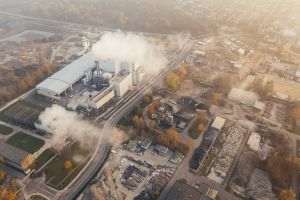 Cum reducem emisiile de carbon în clădiri: mai întâi încălzirea, apoi izolarea