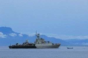Navele militare chineze rămân în jurul Taiwanului şi după încheierea exerciţiilor