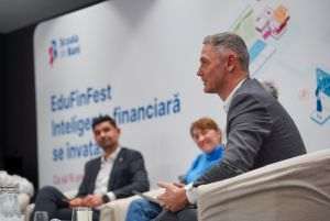 Şcoala de Bani organizează a doua ediţie EduFinFest şi ajută tinerii să deprindă noţiuni financiare 