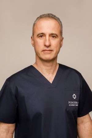 Dr. Vlad Predescu, Chirurg de Excelenţă în Chirurgie Ortopedică, Ponderas Academic Hospital
