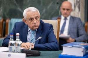 Pesticidele - cel mai bun antidăunător, în concepţia lui Petre Daea