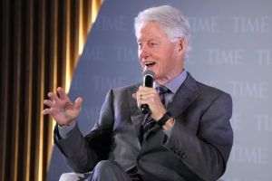 Bill Clinton: "Am ştiut din 2011 că Putin va ataca Ucraina"
