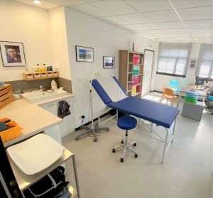 Consiliul Judeţean Galaţi accesează fonduri europene pentru dotarea unor cabinete medicale