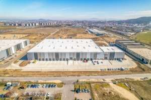 VGP Romania închiriază 8.500 metri pătraţi de spaţiu logistic către DB Schenker