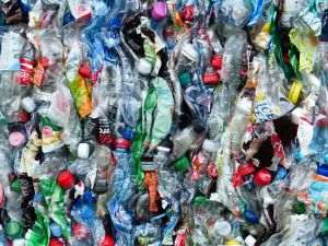 Veste bună, plasticul are un duşman "natural"