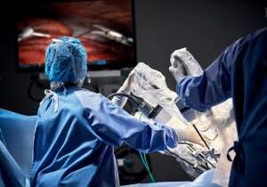 Medicover aduce ultima generaţie de robot chirurgical da Vinci în noul spital din Bucureşti 
