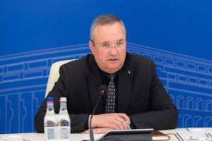 Premierul Ciucă, mesaj pentru sindicaliştii din educaţie