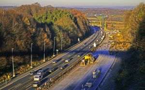 Ministerul Transporturilor nu renunţă: taxe mai mari pe drumurile din România